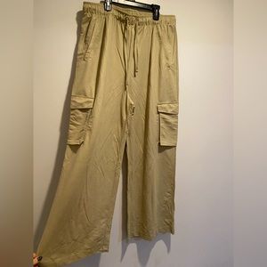 Tan Wide Leg Cargo Pants from H&M